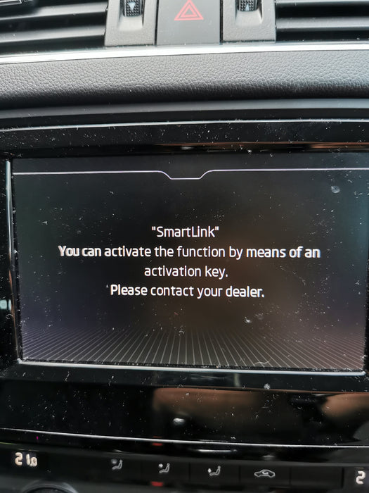 Apple CarPlay/Android Auto Activation for Skoda